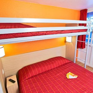 Triple Room 1 Double Bed 1 Single Bed